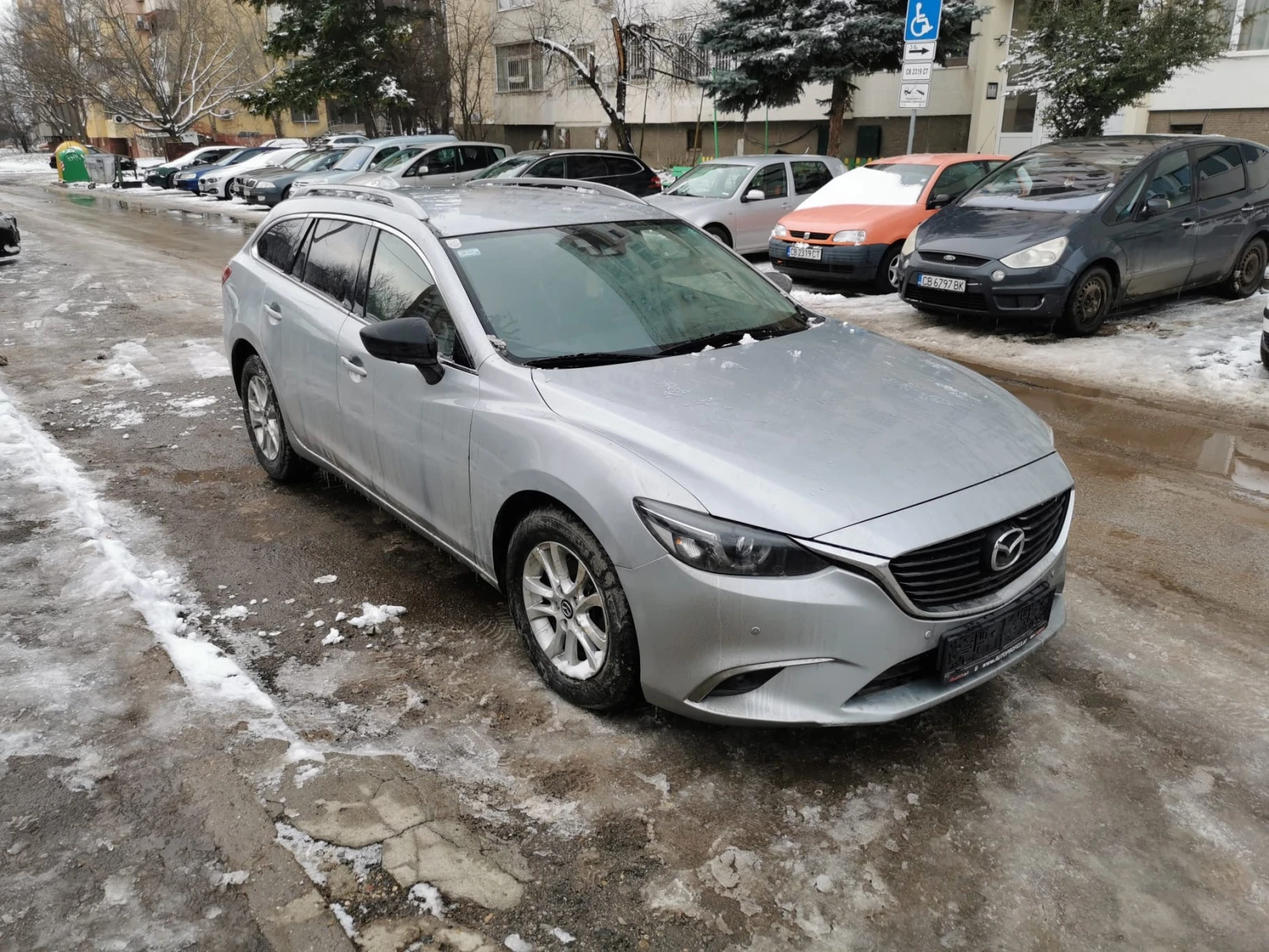 Mazda 6 2.2D - изображение 2