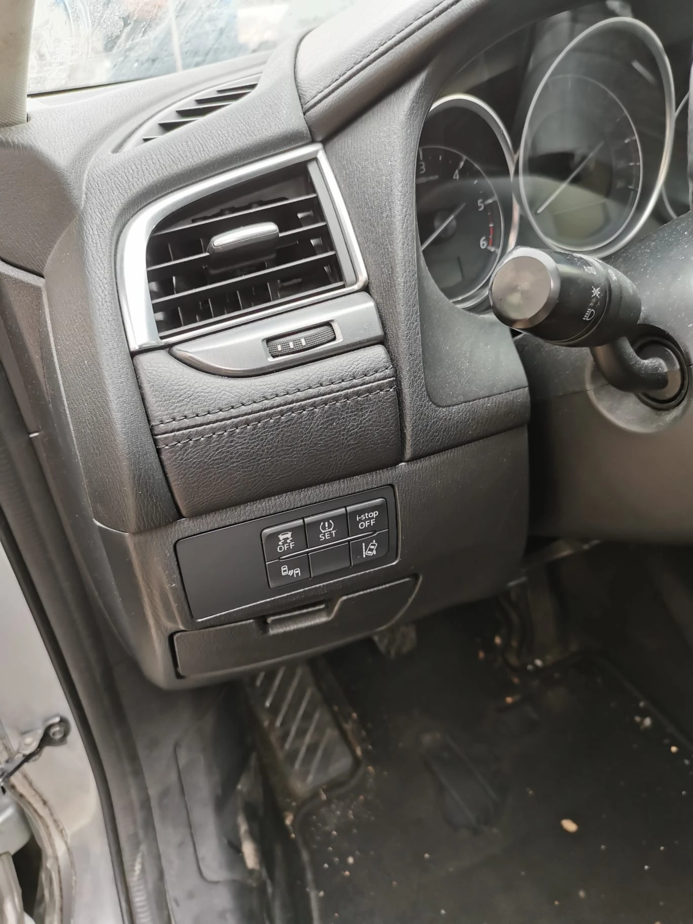 Mazda 6 2.2D | Mobile.bg � ����������� 11