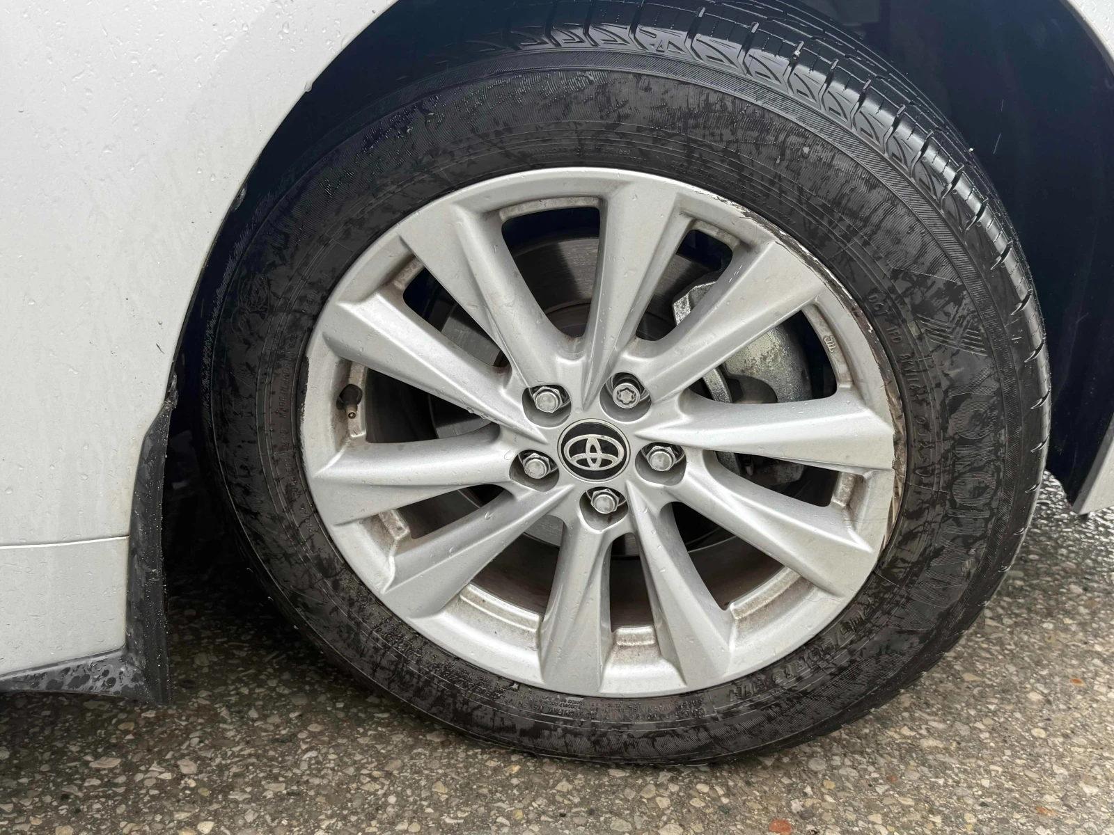 Toyota Corolla CVT * * CARFAX * * ���� ������ * *  | Mobile.bg � ����������� 5