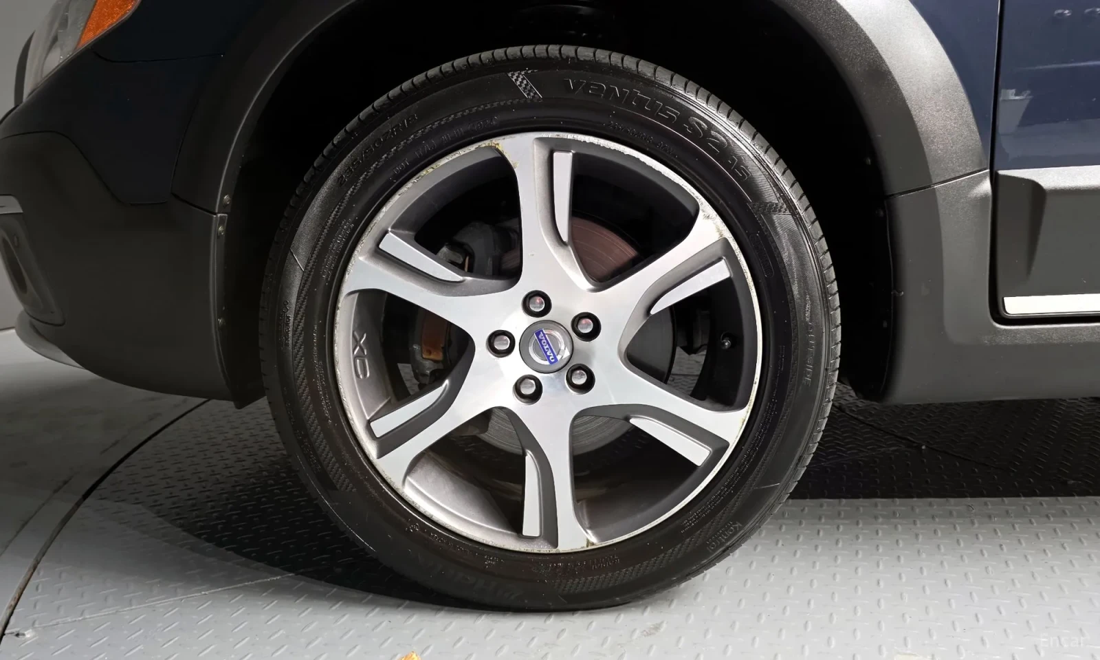 Volvo Xc70 D5 AWD, снимка 3 - Автомобили и джипове - 54264081