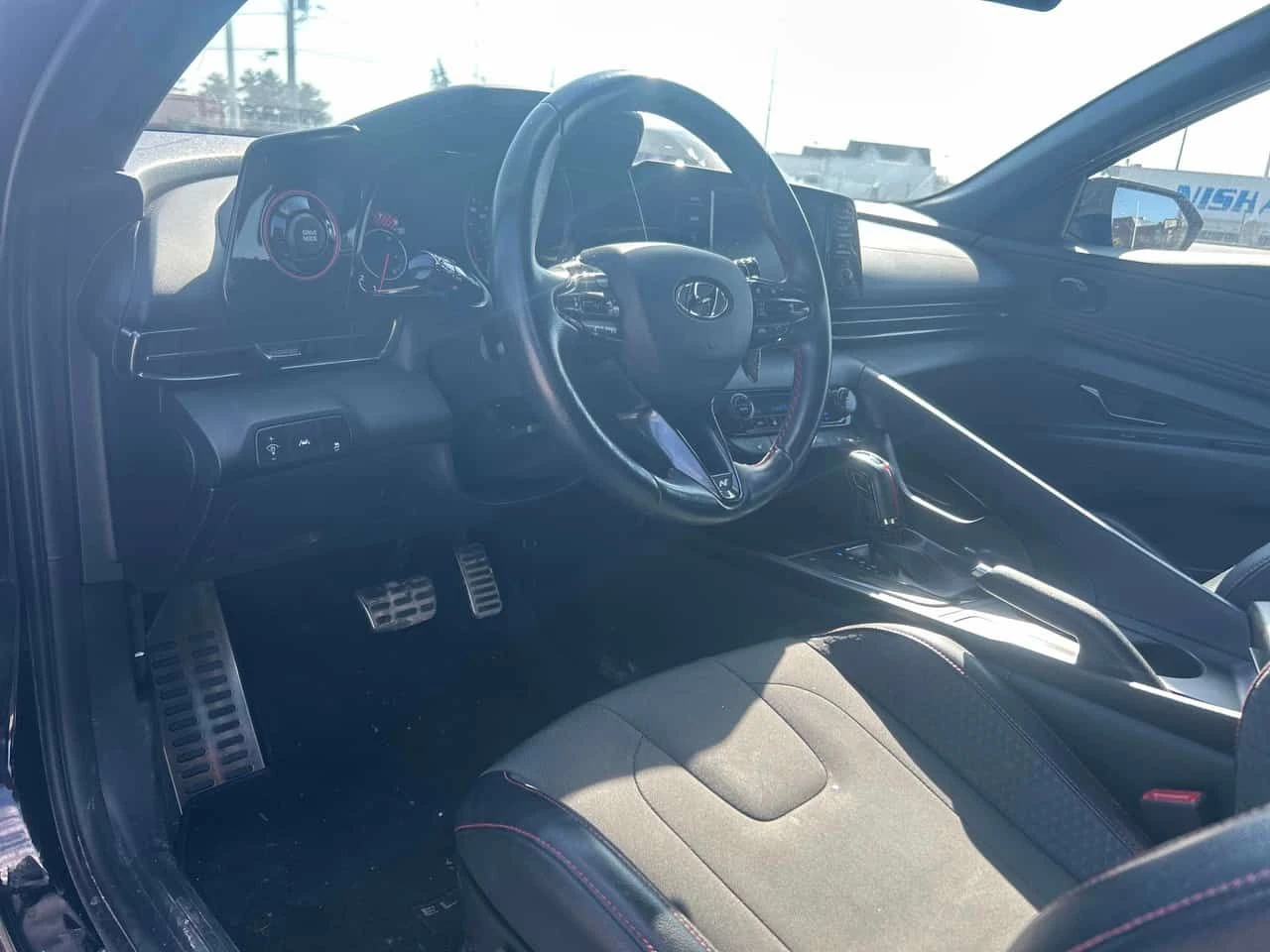 Hyundai Elantra * N Line * PANO* KEYLESS* ПОДГРЕВ* , снимка 5 - Автомобили и джипове - 54353649