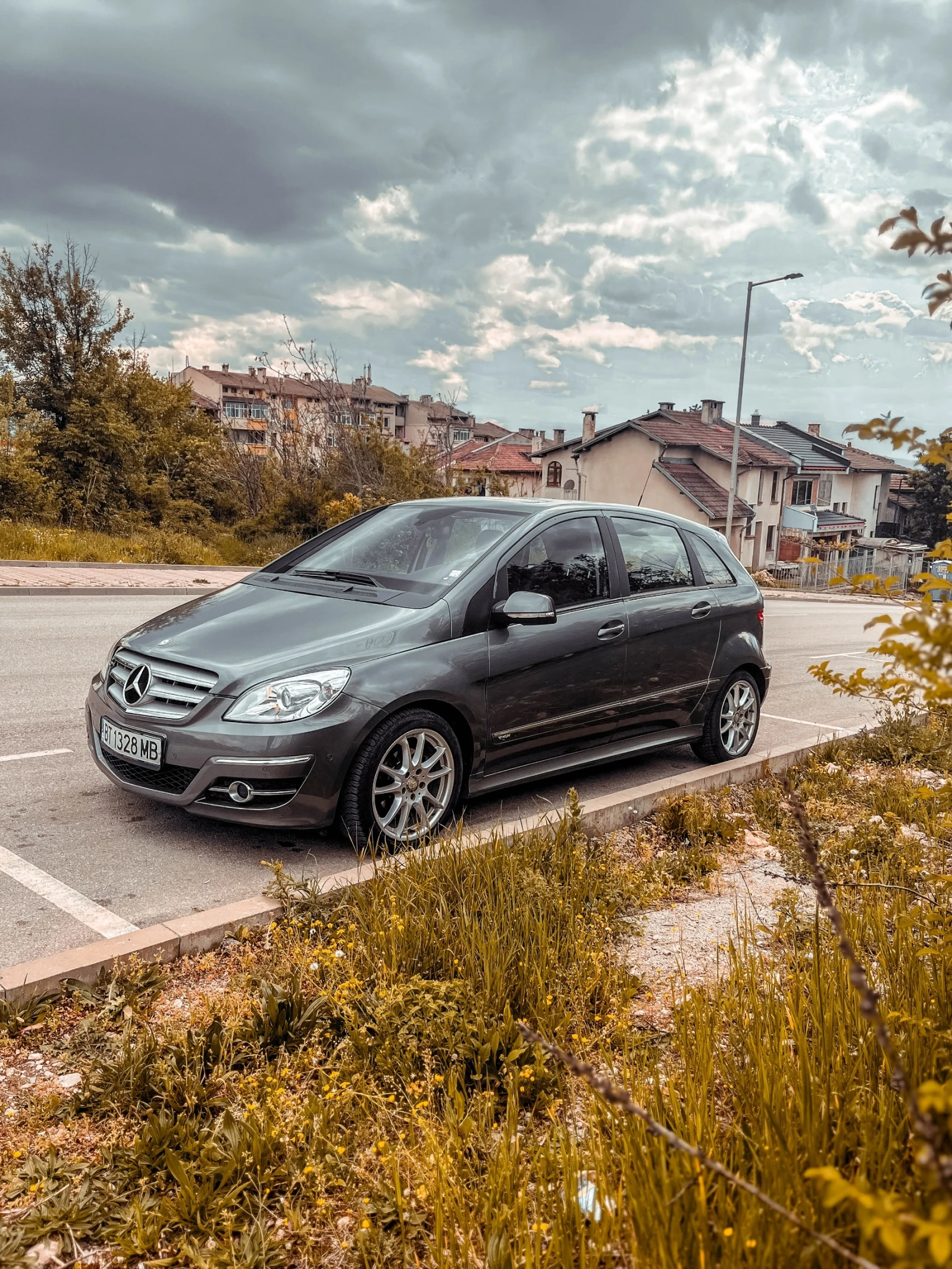Mercedes-Benz B 200, снимка 3 - Автомобили и джипове - 54400549