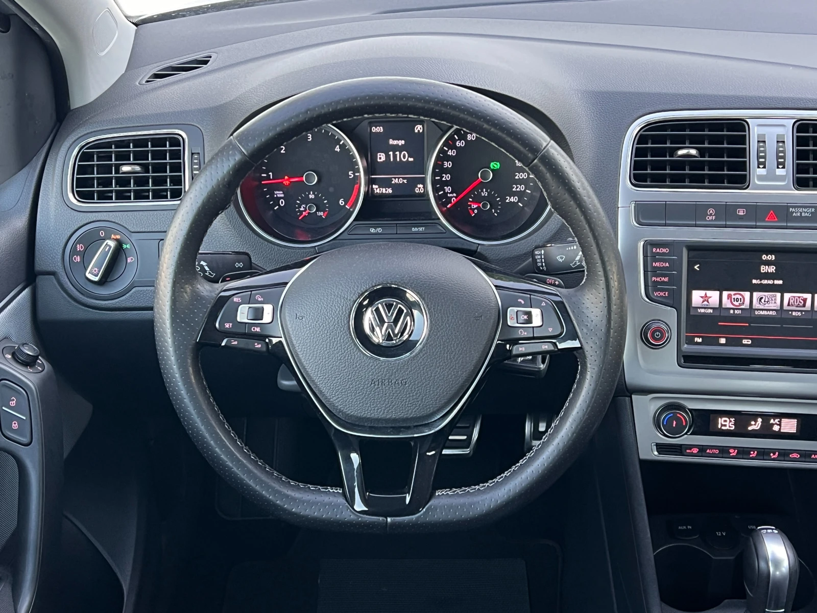 VW Polo Cross 1.4TDi DSG 147000km EURO6B, снимка 8 - Автомобили и джипове - 54706821