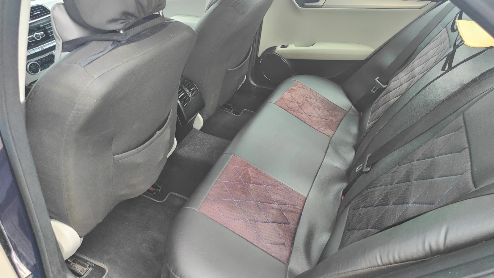 Mercedes-Benz C 250, снимка 5 - Автомобили и джипове - 54756256