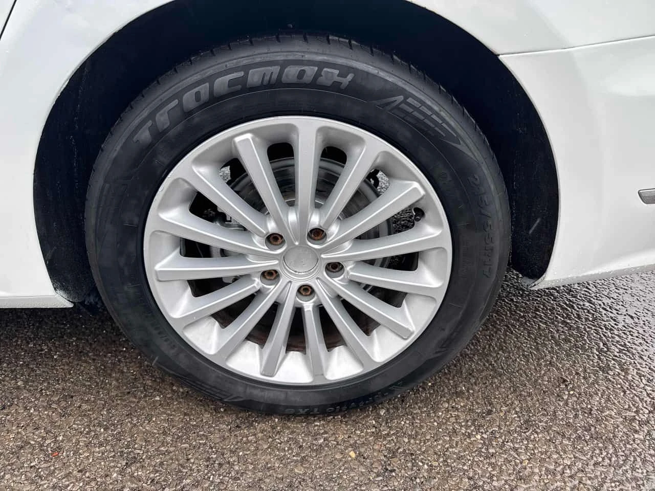VW Passat Comfortline/CARFAX/ФИНАНСИРАНЕ, снимка 13 - Автомобили и джипове - 54859943