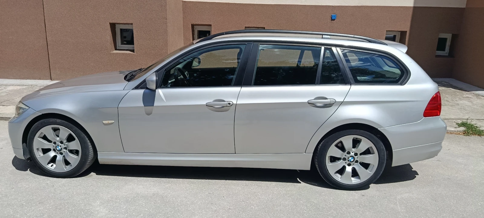 BMW 318, снимка 3 - Автомобили и джипове - 55154519