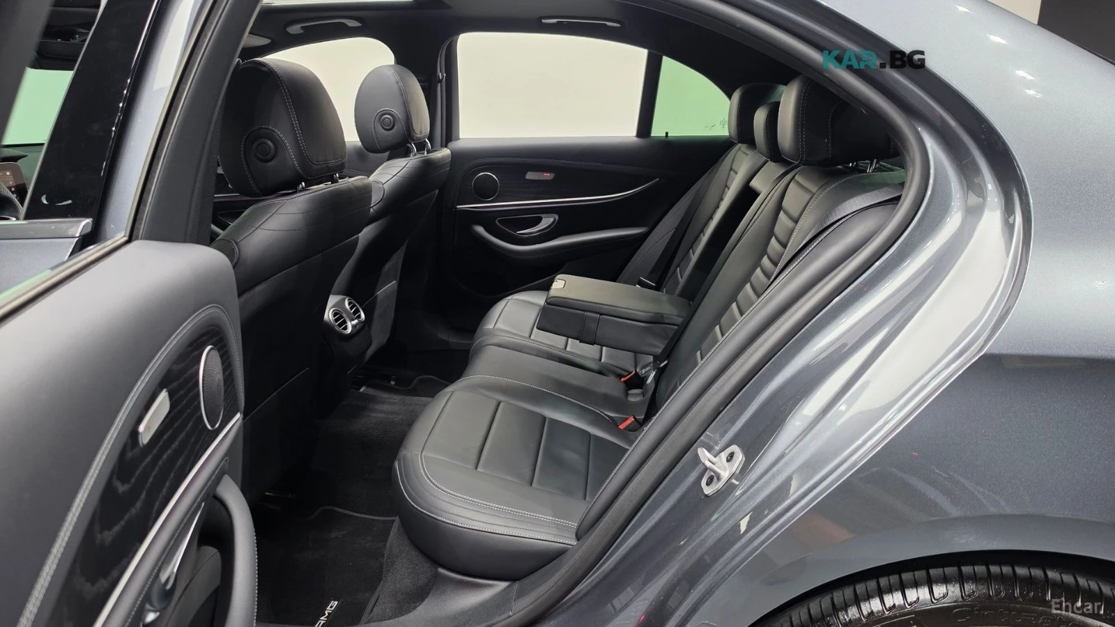 Mercedes-Benz E 220 d/4MATIC/AMG-LINE/SUNROOF/HEAD-UP, снимка 16 - Автомобили и джипове - 55699262