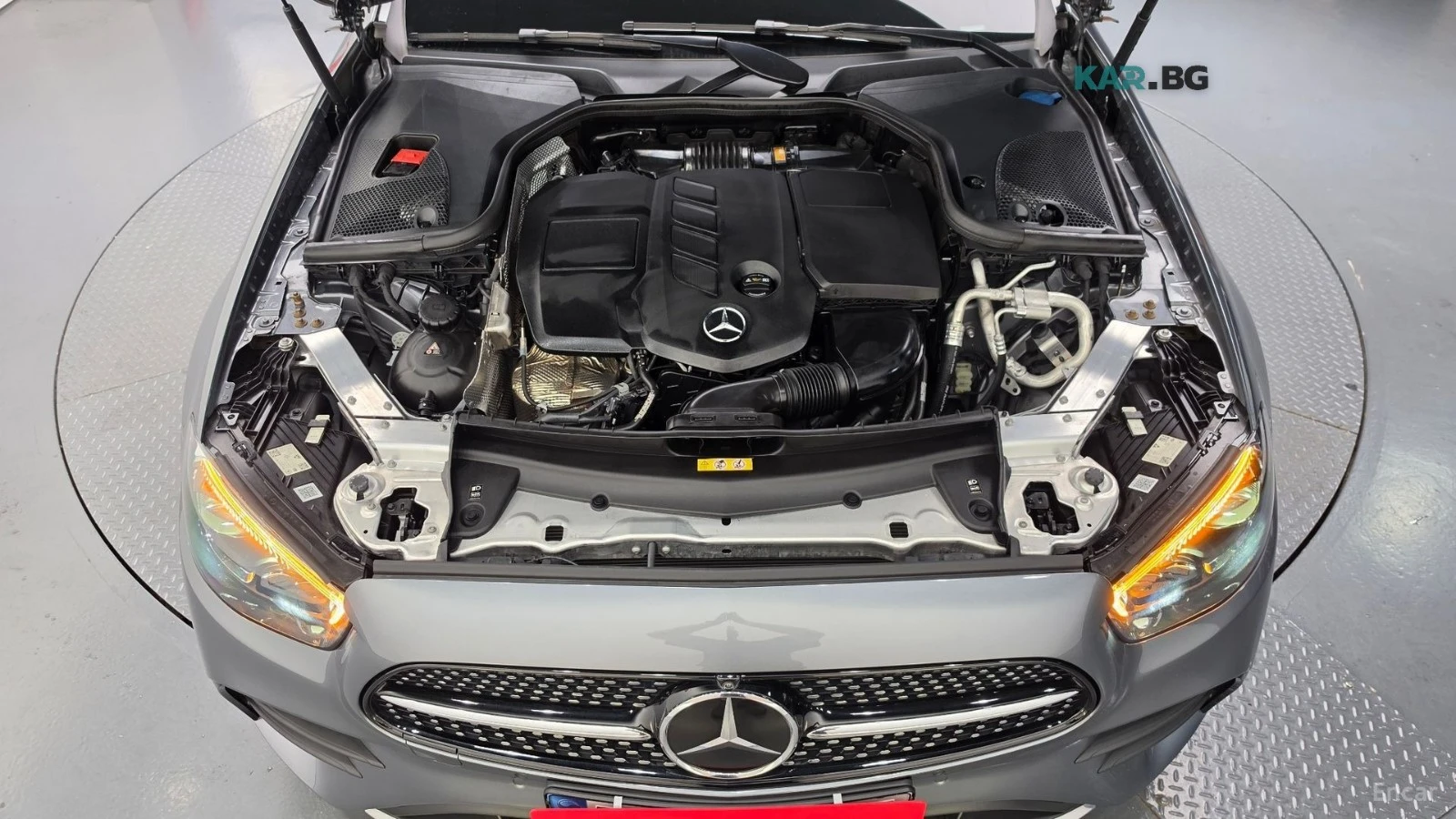 Mercedes-Benz E 220 d/4MATIC/AMG-LINE/SUNROOF/HEAD-UP, снимка 17 - Автомобили и джипове - 55699262
