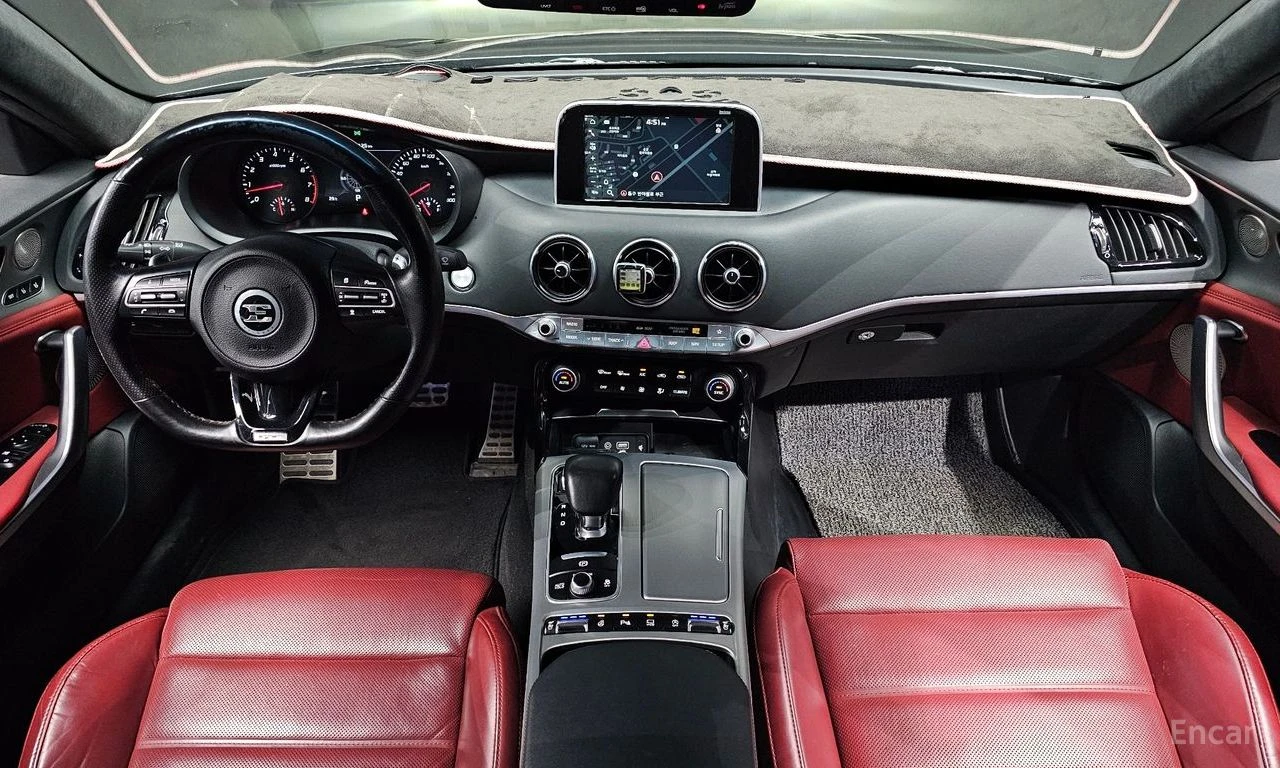 Kia Stinger 3.3* TURBO* AWD* ОБДУХВАНЕ* ХЕДЪП* 360КАМЕРА* , снимка 9 - Автомобили и джипове - 55729922