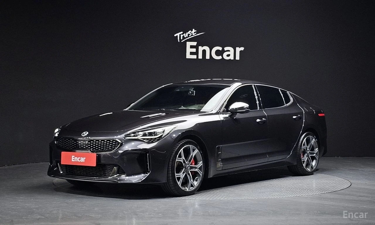 Kia Stinger 3.3* TURBO* AWD* ОБДУХВАНЕ* ХЕДЪП* 360КАМЕРА* 
