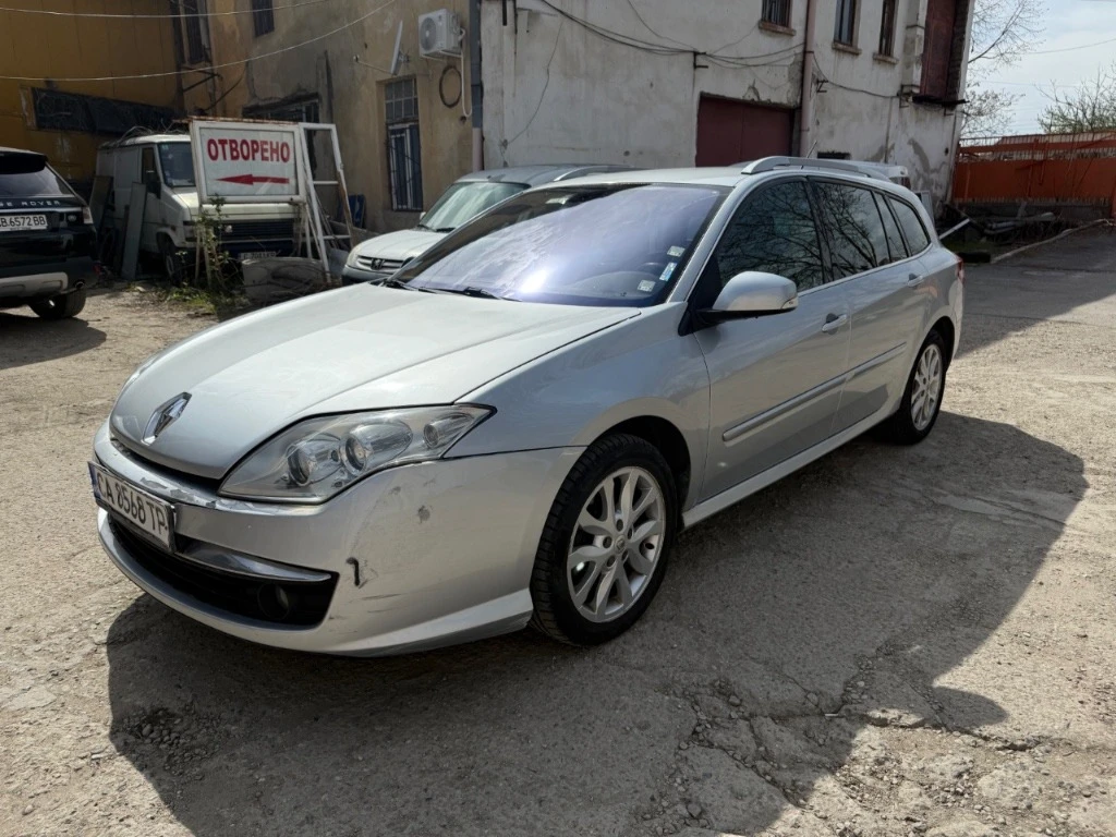 Renault Laguna 3, снимка 9 - Автомобили и джипове - 55798079