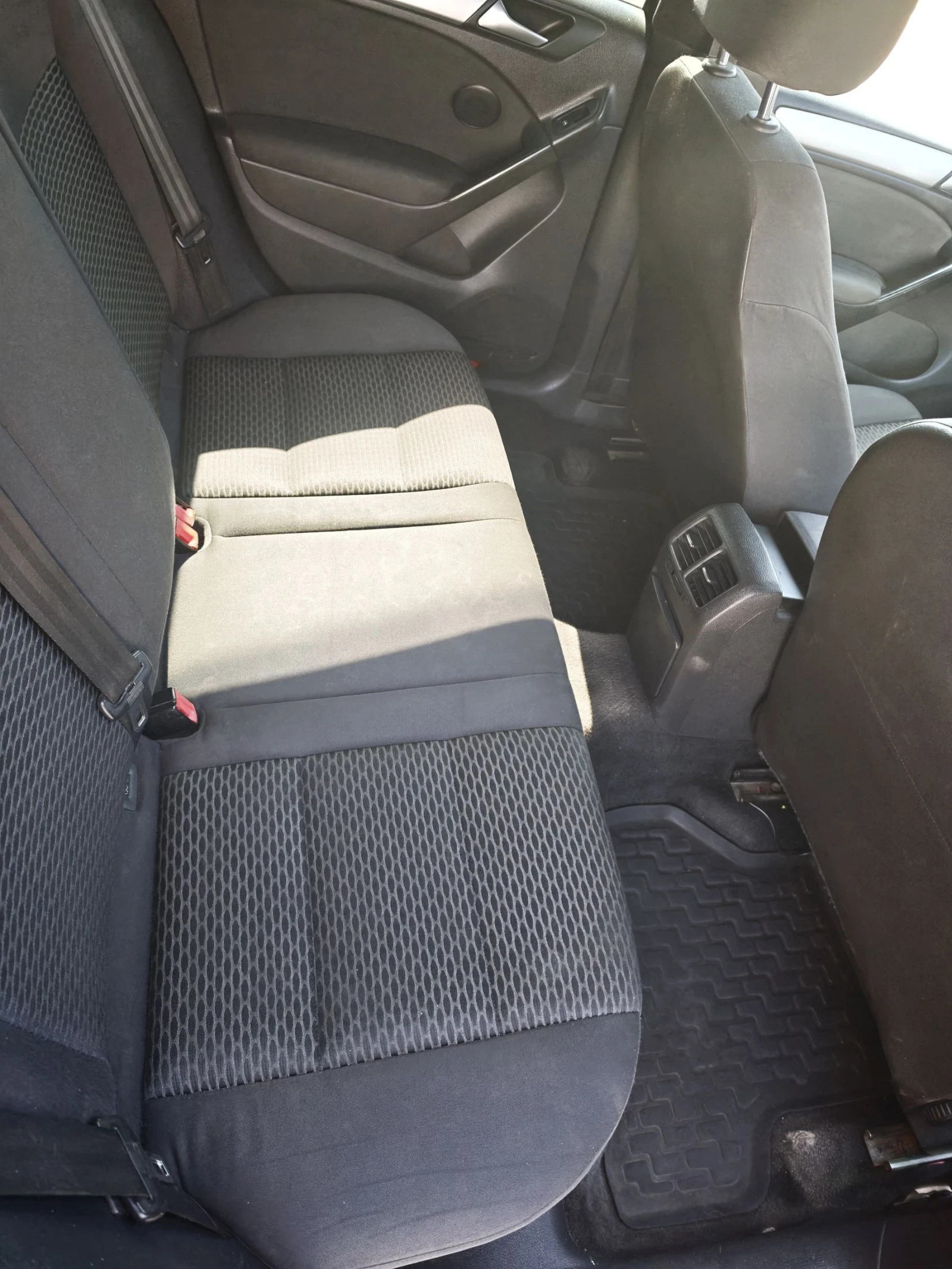 VW Golf, снимка 11 - Автомобили и джипове - 55887037