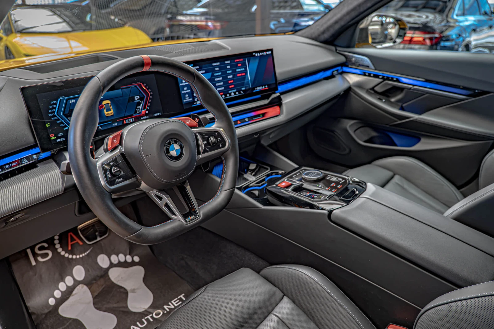 BMW M5 4.4 Plug-in Hybrid/Bower/HuD/Обдухване/Керамика/Ка, снимка 7 - Автомобили и джипове - 55979645