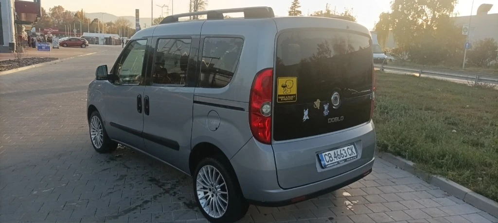 Fiat Doblo, снимка 4 - Автомобили и джипове - 56120302