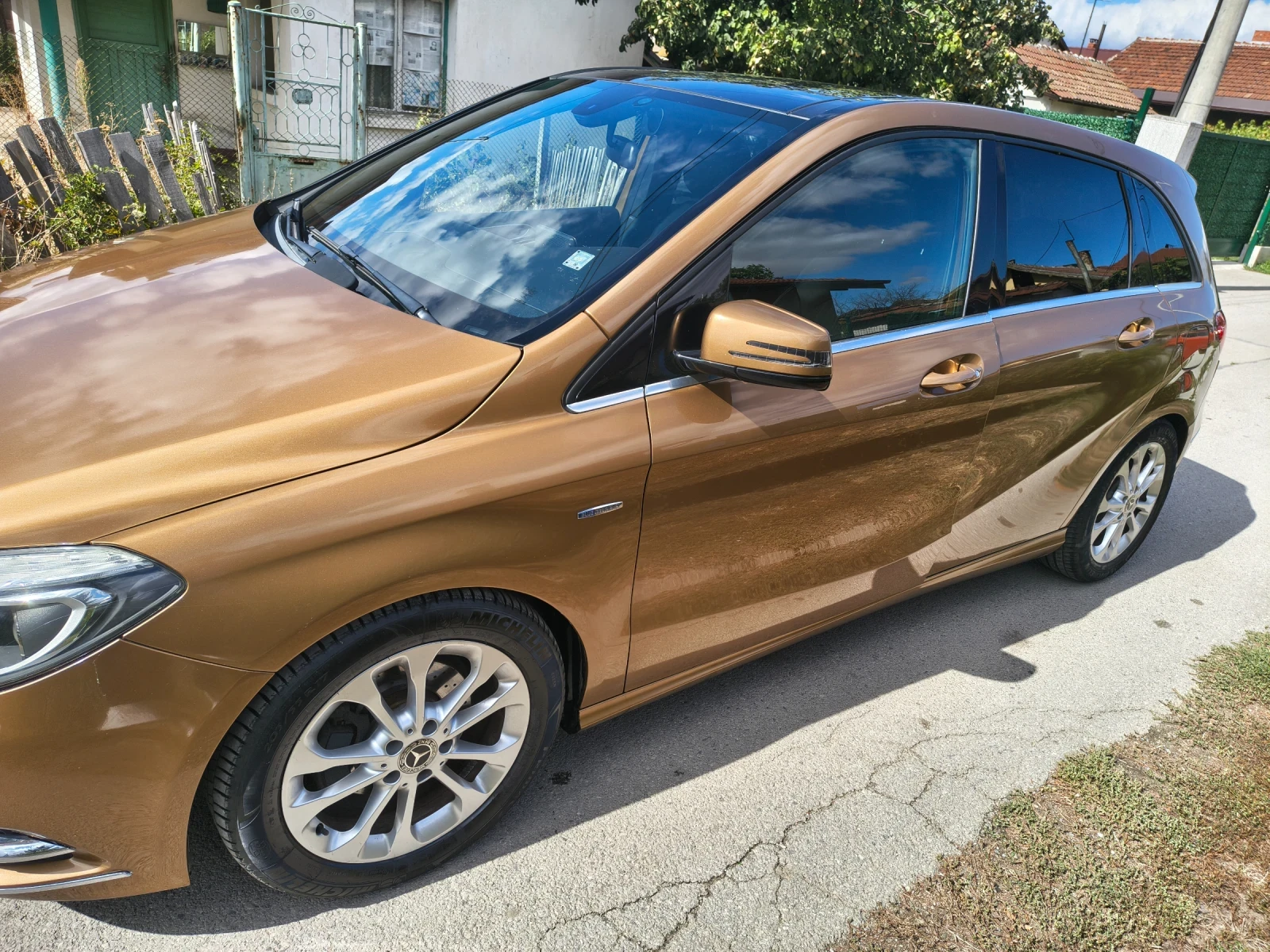 Mercedes-Benz B 180  CDI, снимка 4 - Автомобили и джипове - 56245168