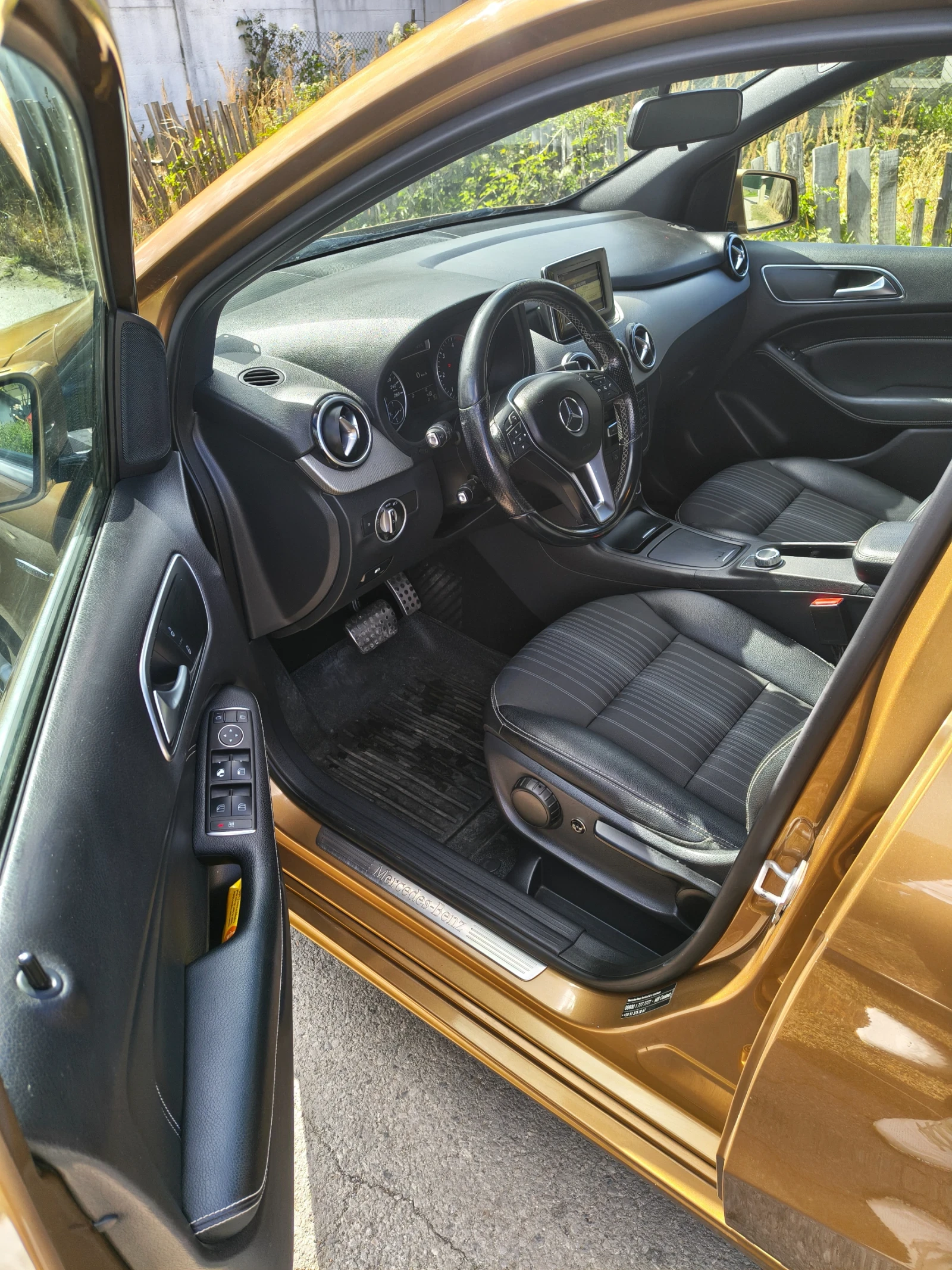 Mercedes-Benz B 180  CDI, снимка 9 - Автомобили и джипове - 56245168