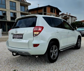 Toyota Rav4 FULL SERVICE IN TOYOTA Navi Kamera Keyless Go 4х4 , снимка 6