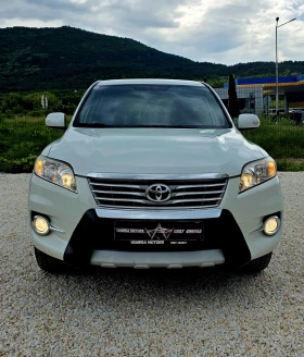 Toyota Rav4 FULL SERVICE IN TOYOTA Navi Kamera Keyless Go 4х4 , снимка 3