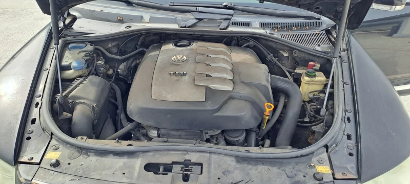 VW Touareg 2.5TDI 3броя 6скорости, снимка 7 - Автомобили и джипове - 25897465
