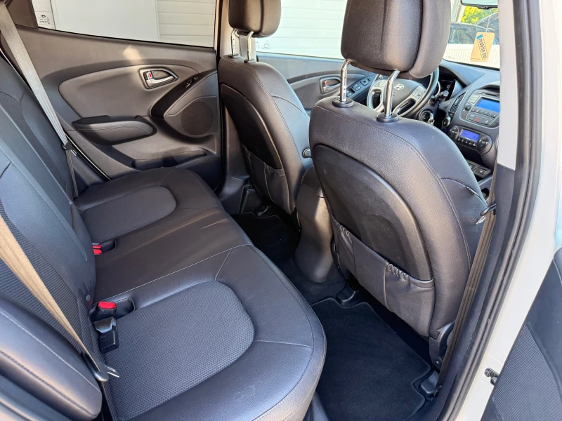 Hyundai IX35 1.7crdi * Nova* UNIKAT* , снимка 17 - Автомобили и джипове - 46254472