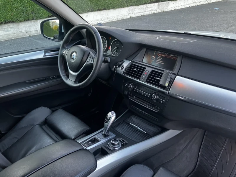 BMW X5   3.0D, снимка 12 - Автомобили и джипове - 52909579