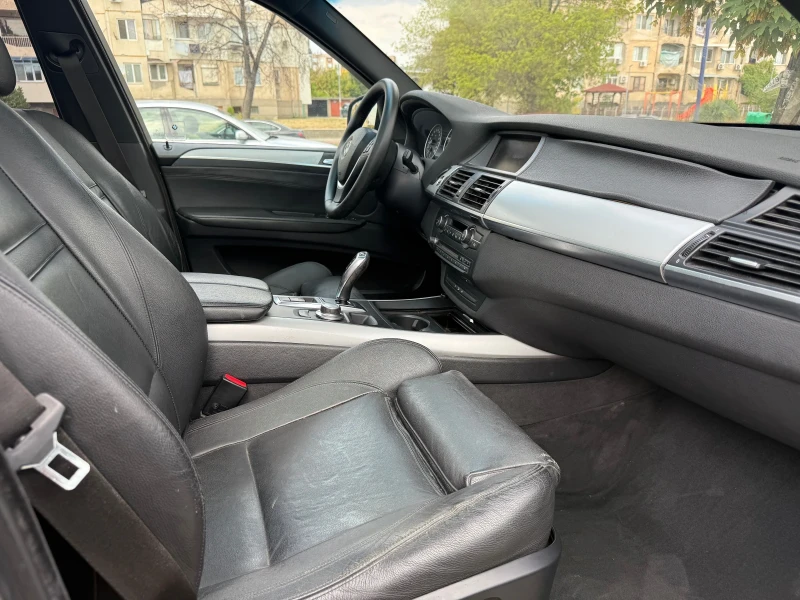 BMW X5 3.0D/PANORAMA/RECARO, снимка 9 - Автомобили и джипове - 51289705