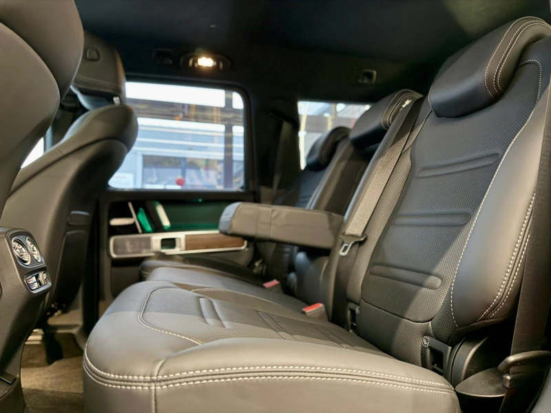Mercedes-Benz G 450 d* AMG* 4Matic* Гаранция* Burm* Лизинг* MultiBeam, снимка 14 - Автомобили и джипове - 52732374