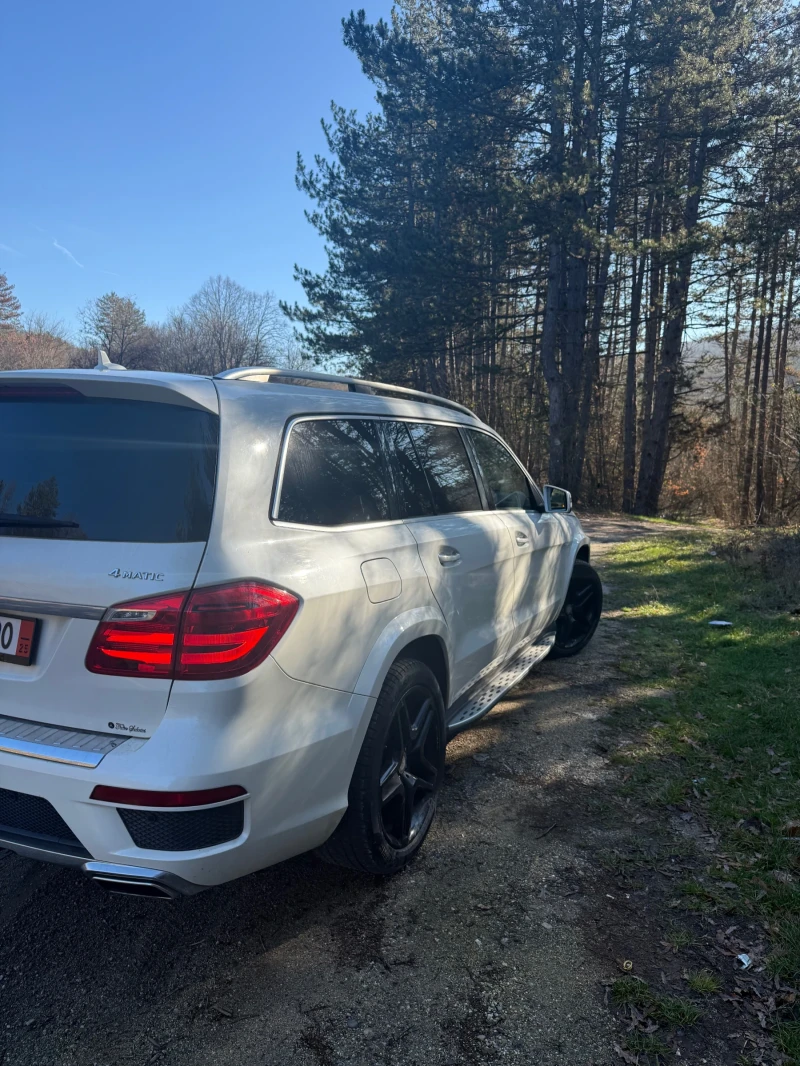 Mercedes-Benz GL 550 GL550 6.3 AMG LINE(Подгреви, Обдухване, 360 Камери, снимка 3 - Автомобили и джипове - 52736864
