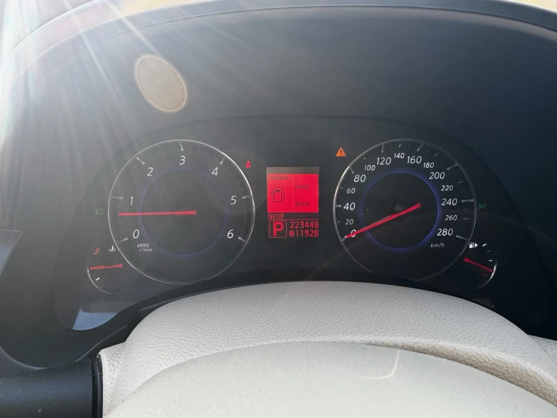 Infiniti Fx 30 3.0, снимка 5 - Автомобили и джипове - 52773936