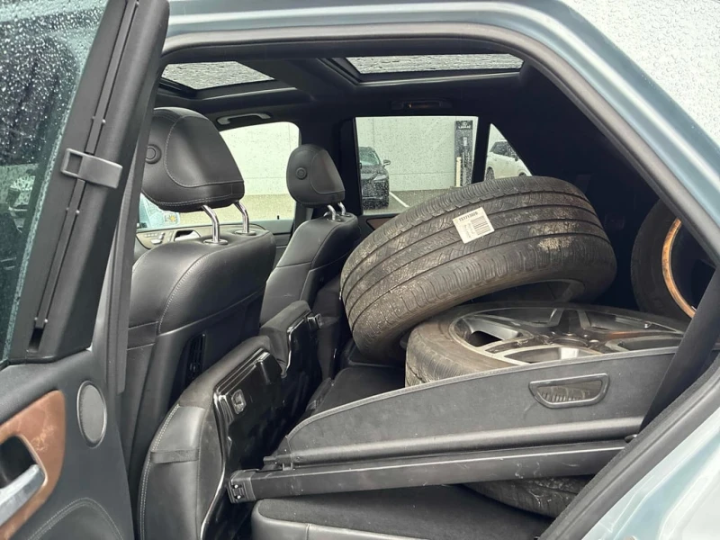 Mercedes-Benz GLE * 350D * CARFAX * БЕЗ ПЪРВОНАЧАЛНА ВНОСКА, снимка 7 - Автомобили и джипове - 52935723