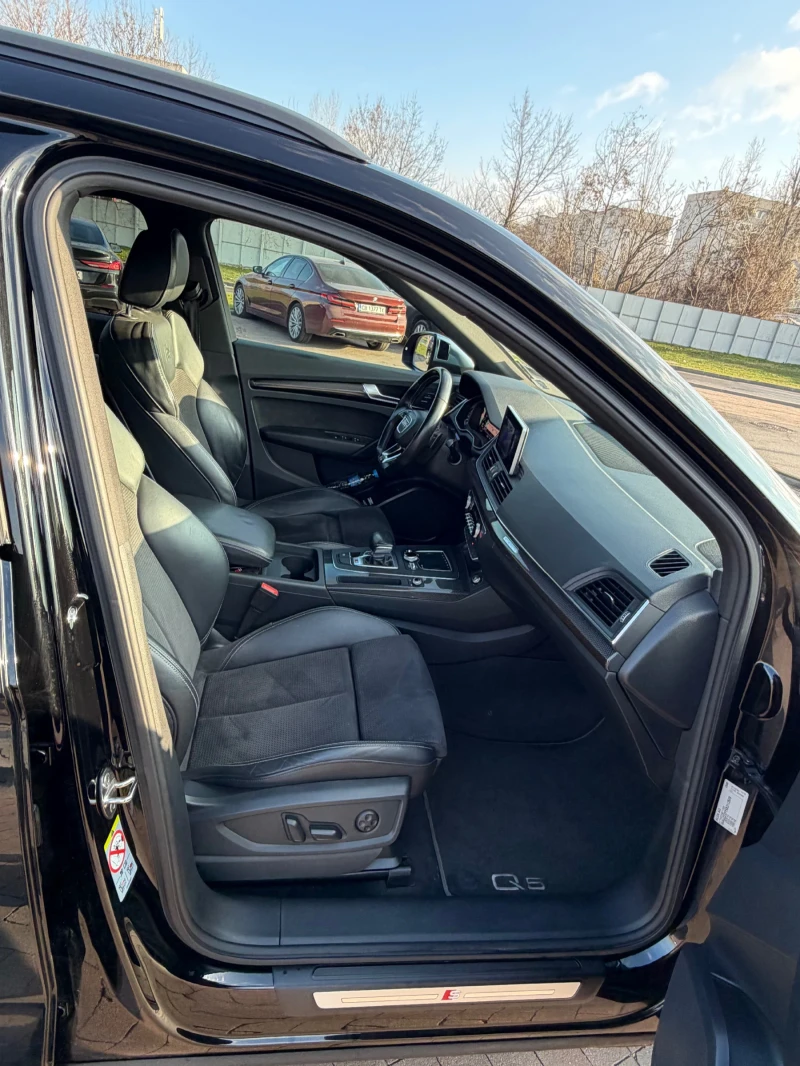 Audi SQ5 Keyless БЕЗУПРЕЧНО СЪСТОЯНИЕ ВЪЗМОЖЕН Е БАРТЕР , снимка 16 - Автомобили и джипове - 52951050