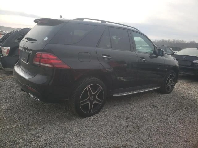 Mercedes-Benz GLE 350 AMG* PACK* ПОДГРЕВ* КАМЕРА* МАСАЖ* КЕЙЛЕС* LANE* A, снимка 3 - Автомобили и джипове - 49439364