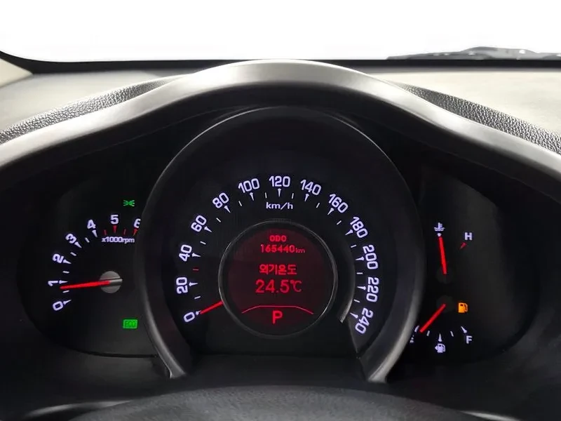 Kia Sportage R Diesel 2Wd Tlx Premium, снимка 8 - Автомобили и джипове - 56118290