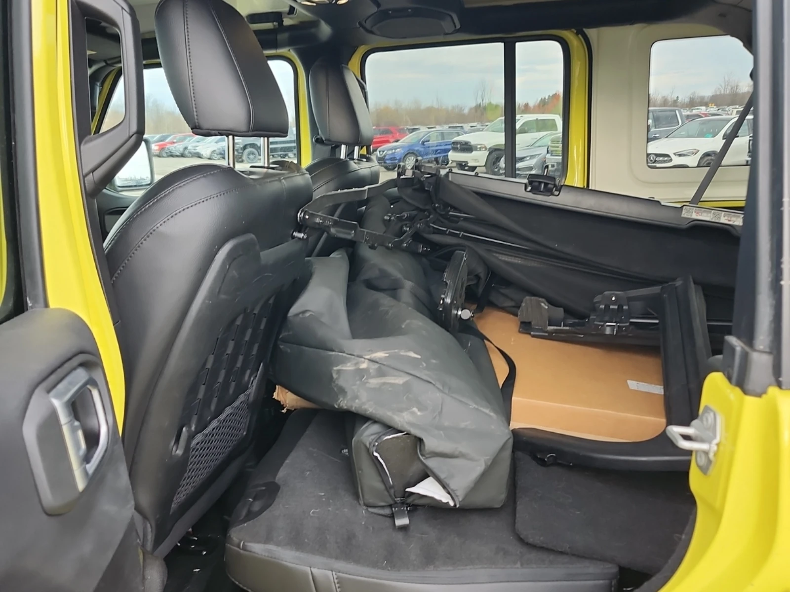 Jeep Wrangler 2023 JEEP WRANGLER RUBICON - изображение 9