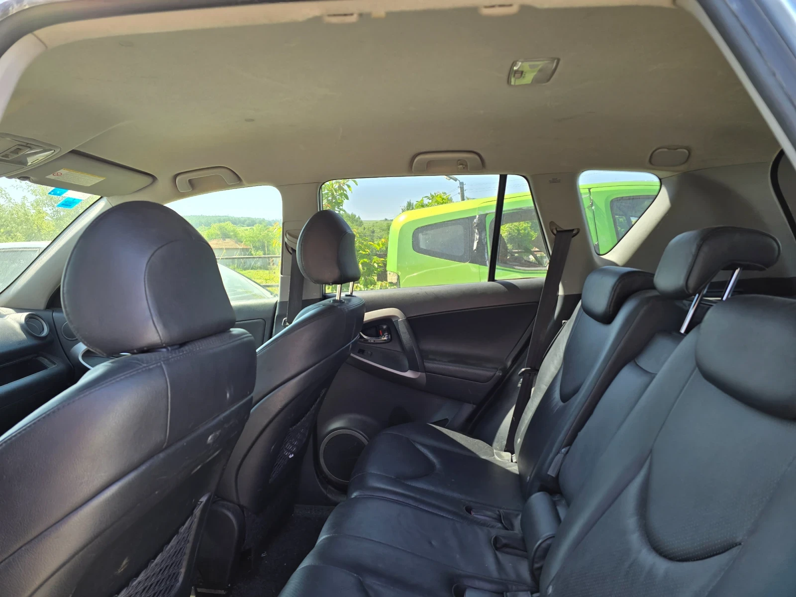 Toyota Rav4 2.2 D CAT 177 - изображение 10