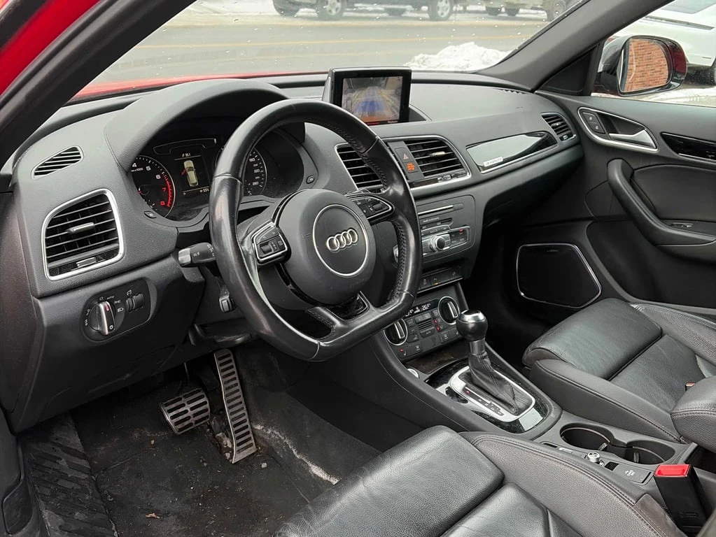 Audi Q3 * Technik * CARFAX * БЕЗ ПЪРВОНАЧАЛНА ВНОСКА - изображение 5