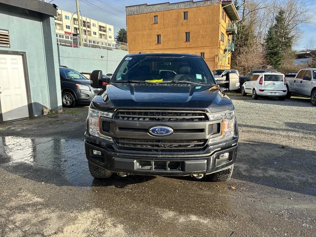 Ford F150 2018 4WD SuperCrew 5.5' Box * CARFAX * БЕЗ ПЪР - изображение 2