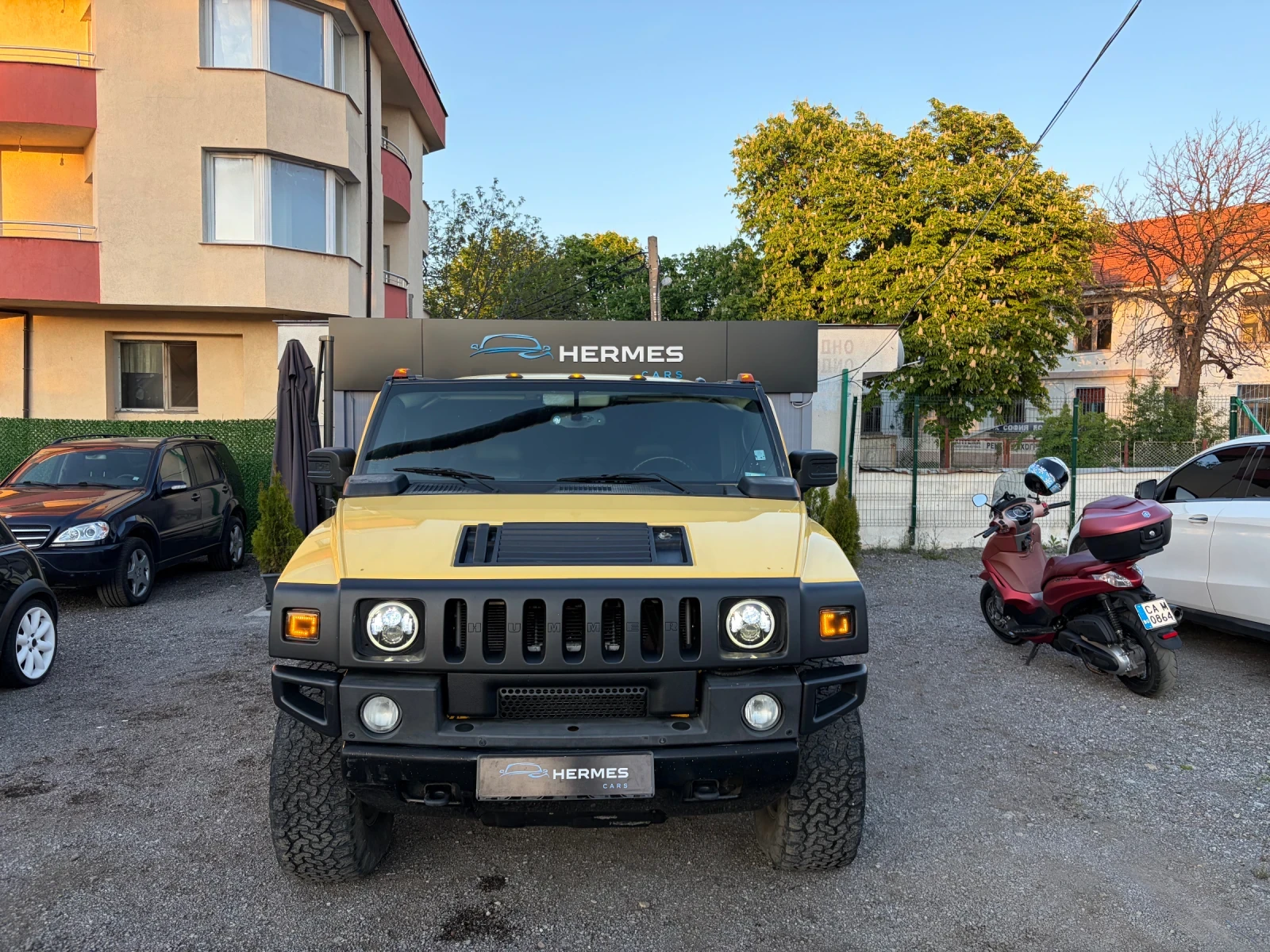 Hummer H2