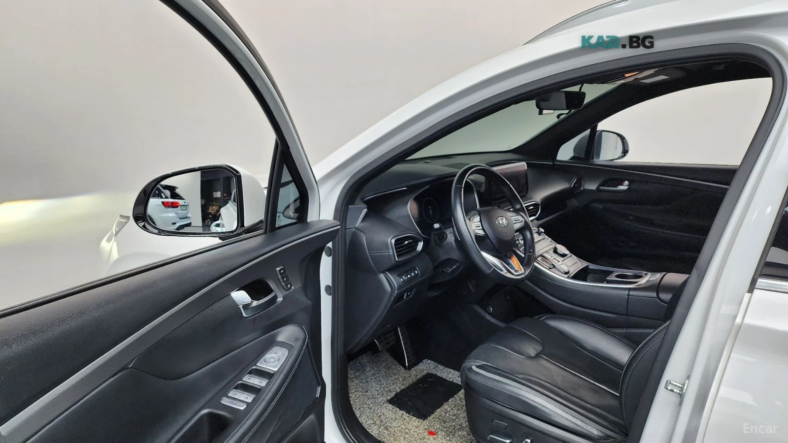 Hyundai Santa fe CALLIGRAPHY* 4x4* DISTRONIC* ПОДГРЕВ* ОБДУХВАНЕ* , снимка 8 - Автомобили и джипове - 56017712