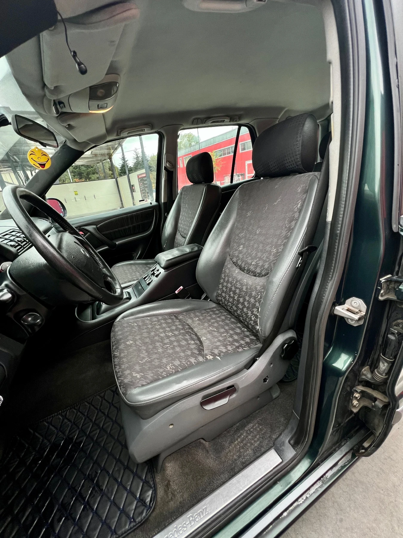 Mercedes-Benz ML 270 2.7 CDI ������ | Mobile.bg � ����������� 9