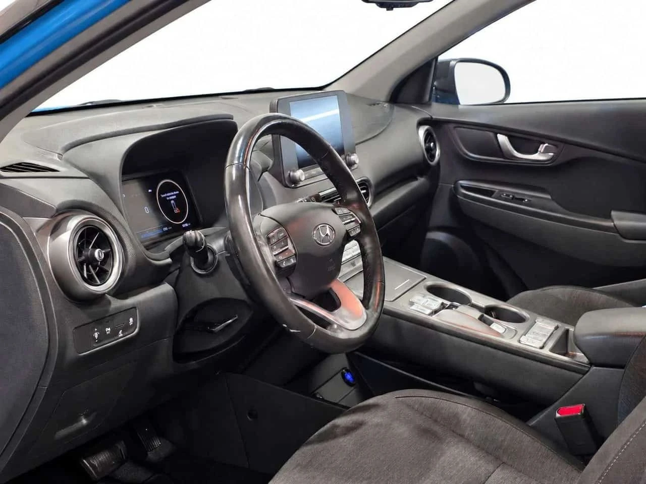 Hyundai Kona, снимка 11 - Автомобили и джипове - 56685063