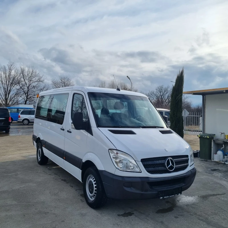 Mercedes-Benz Sprinter 311CDI Клима  9 местен, снимка 1 - Бусове и автобуси - 48469917