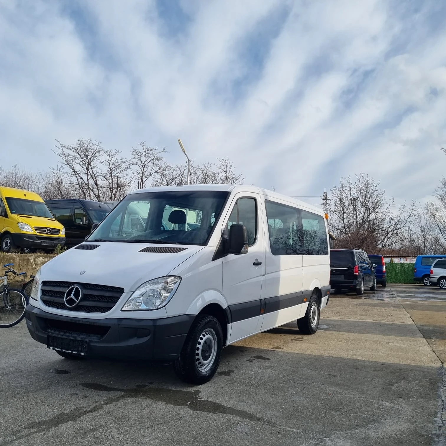Mercedes-Benz Sprinter 311CDI Клима  9 местен - изображение 3