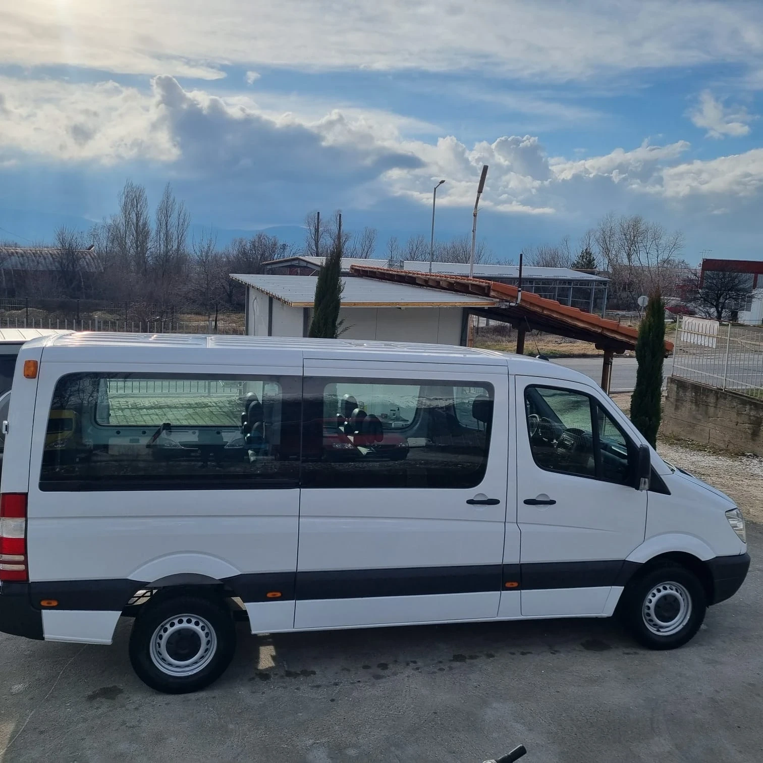 Mercedes-Benz Sprinter 311CDI Клима  9 местен - изображение 7