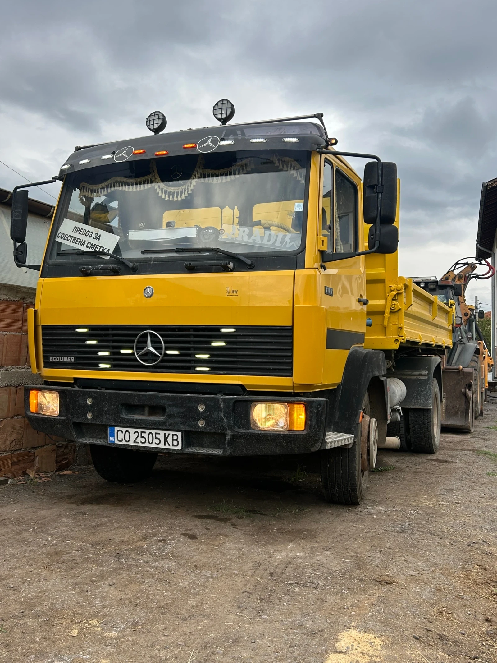 Mercedes-Benz 1117 Тристранен самосвал MILER KIPER, снимка 4 - Камиони - 55603250