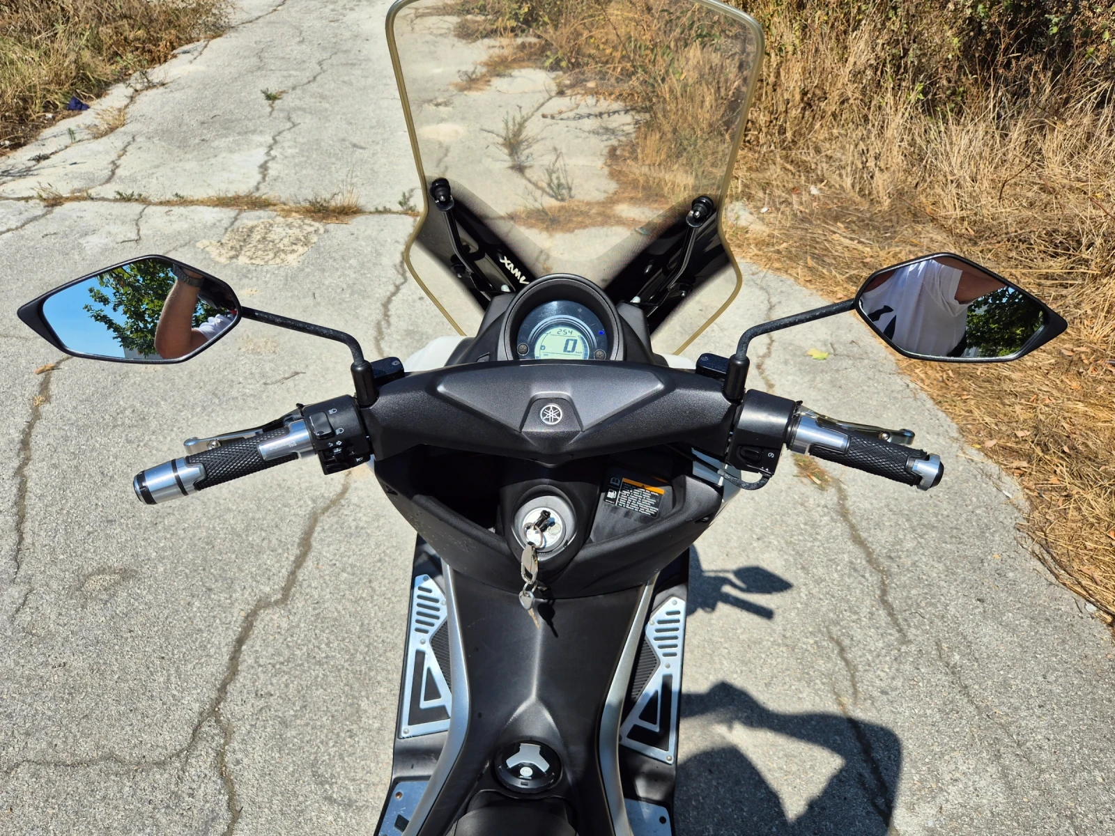 Yamaha NMAX 155 - изображение 8