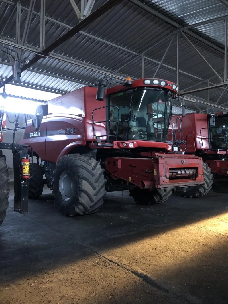 Комбайн CASE IH 8120, снимка 1 - Селскостопанска техника - 46882886