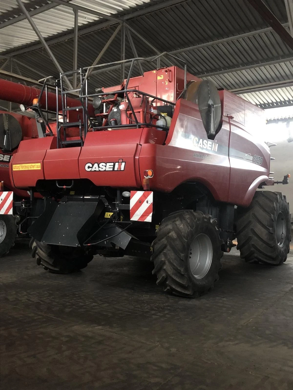 Комбайн CASE IH 8120 - изображение 5