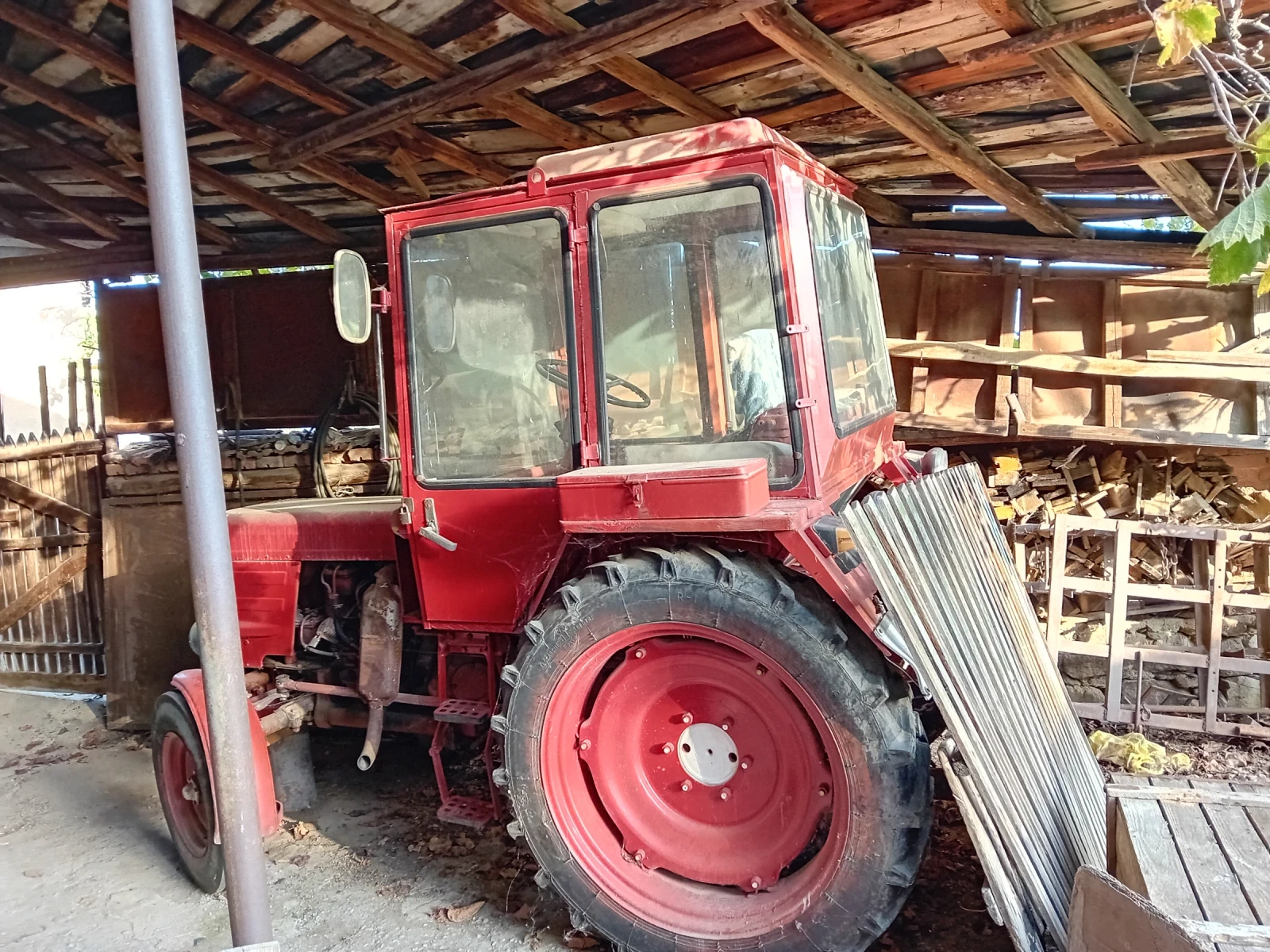 Трактор Владимировец