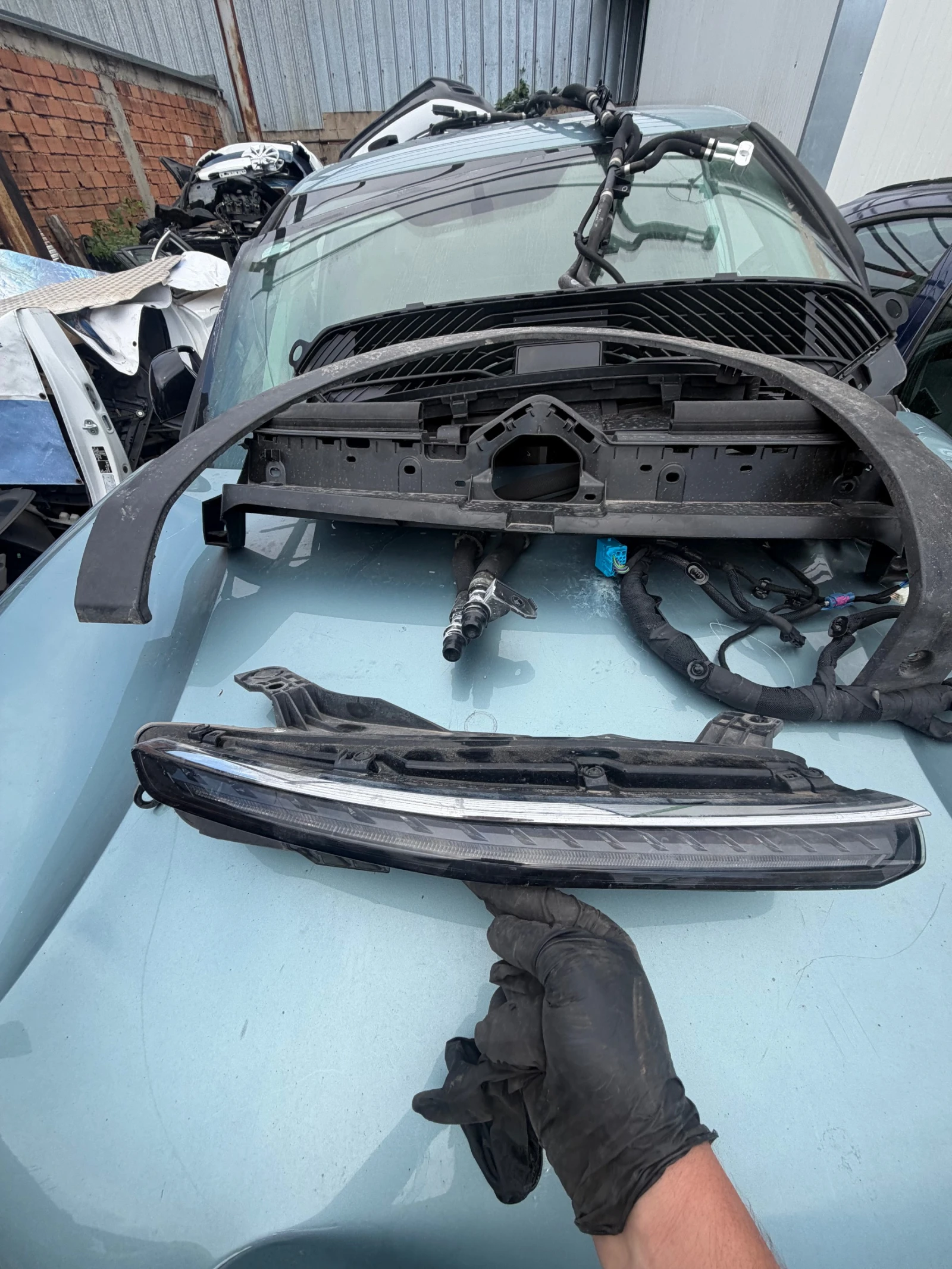 Citroen C5X 2022 десен лед 9833775580